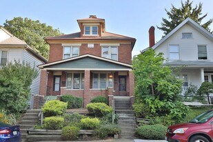 214 E Patterson Ave in Columbus, OH - Building Photo