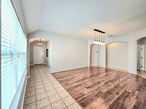 5423 Lavaca Rd in Grand Prairie, TX - Building Photo - Building Photo