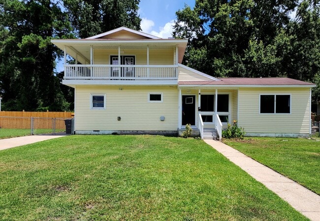 property at 607 New River Dr