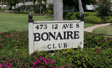 Bonaire Club in Naples, FL - Building Photo - Building Photo