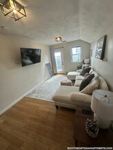 411 E 7th St in Boston, MA - Building Photo - Building Photo