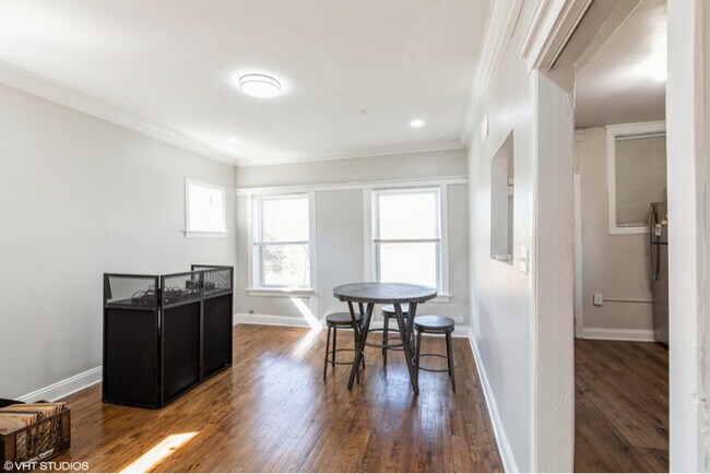 1436 E 71st Pl in Chicago, IL - Building Photo - Building Photo