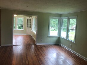 3022 Livingston Rd in Tallahassee, FL - Building Photo - Building Photo