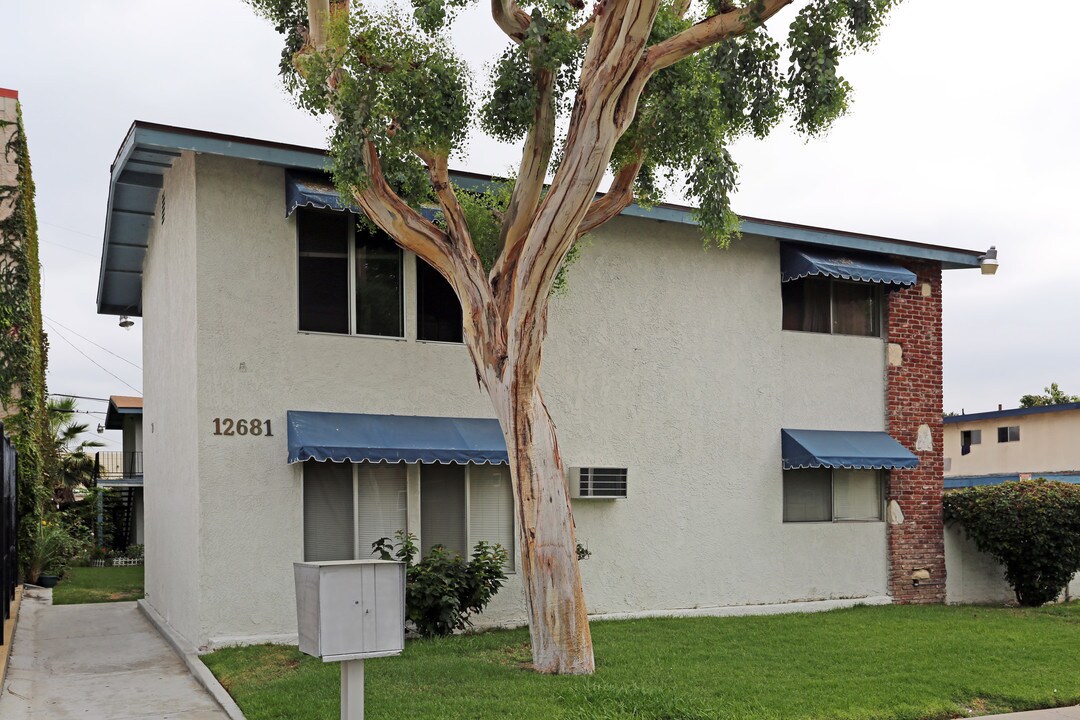 12681 Sunswept Ave in Garden Grove, CA - Building Photo
