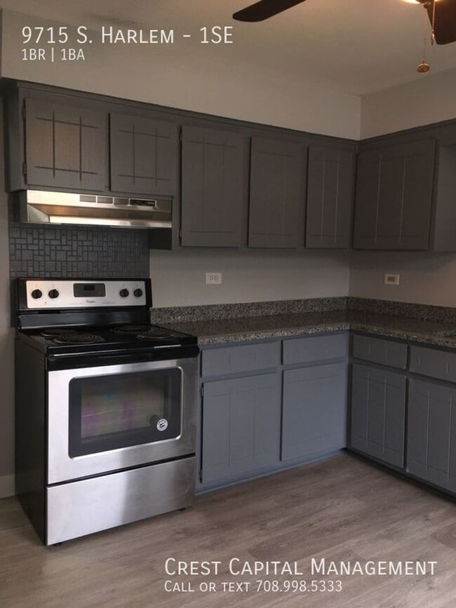 property at 9715 S Harlem Ave