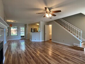 10420 Bilbrook Pl in Austin, TX - Building Photo - Building Photo