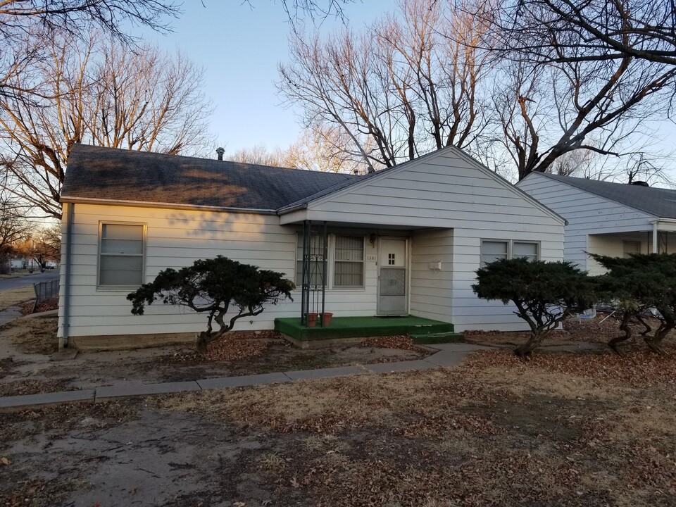 1501 N Pinecrest St in Wichita, KS - Building Photo