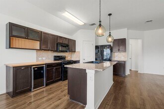 185 Rafe Ct in Kyle, TX - Building Photo - Building Photo