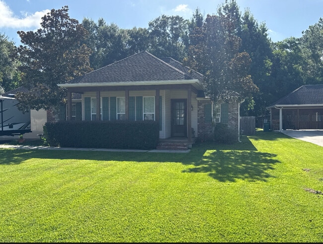 property at 41072 Kinkade Dr