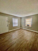 1314 N McDowell in Charlotte, NC - Building Photo - Building Photo