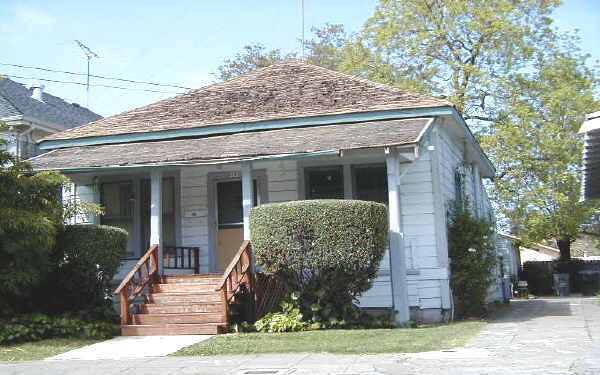 143 9th St in Santa Rosa, CA - Foto de edificio - Building Photo