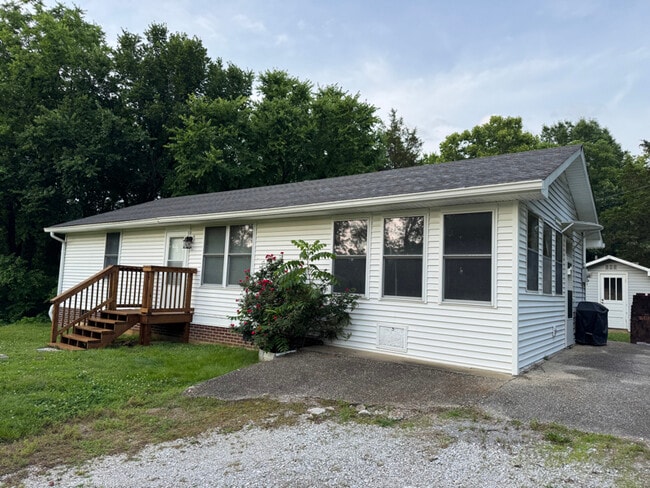 1207 Spring Creek Rd in Lebanon, TN - Building Photo - Building Photo