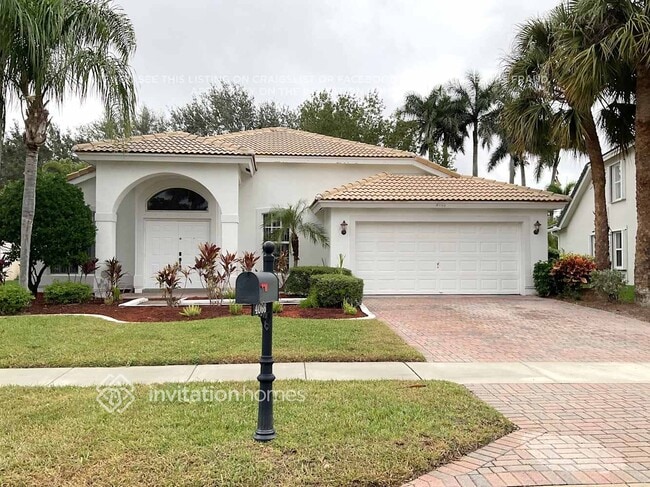 property at 4066 Bahia Isle Cir