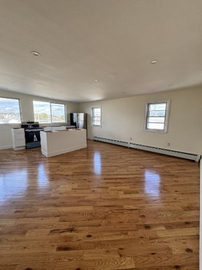 585 Shirley St in Winthrop, MA - Building Photo - Building Photo