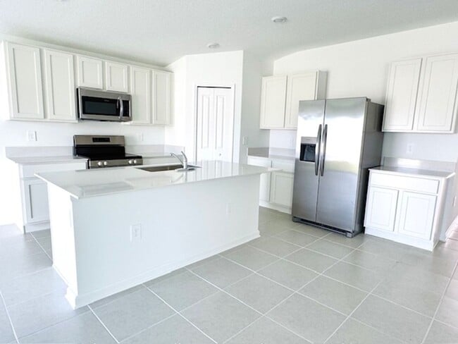 5193 Green Belt Dr in Haines City, FL - Building Photo - Building Photo