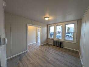 2002 Grant Ave in Atlantic City, NJ - Building Photo - Building Photo