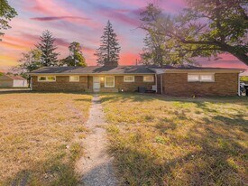 20862 Kenwood St in Farmington Hills, MI - Building Photo