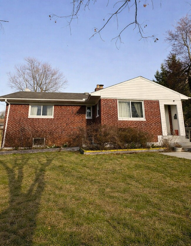 property at 2012 Henry Rd