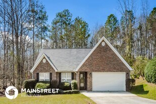 645 Pebble Blvd in Covington, GA - Building Photo