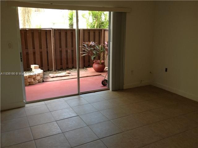 13714 SW 90th Ave in Miami, FL - Building Photo - Building Photo