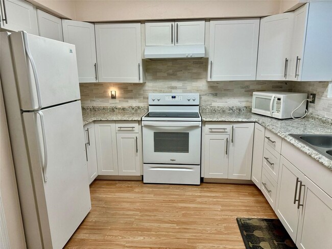 11461 NW 38th St in Coral Springs, FL - Building Photo - Building Photo