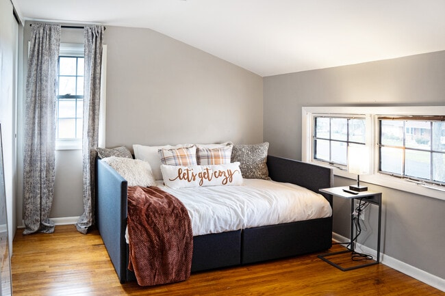 193 Thistle Lea in Buffalo, NY - Building Photo - Building Photo