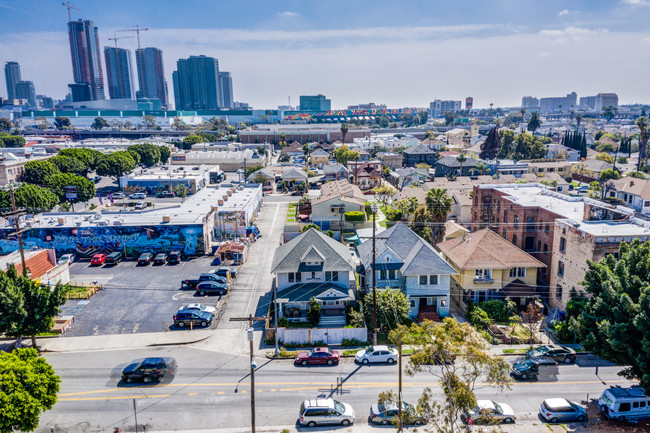 2 Unit DTLA in Los Angeles, CA - Building Photo - Building Photo