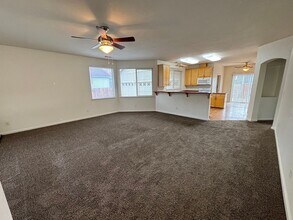 634 Rock Island Dr in Dayton, NV - Building Photo - Building Photo
