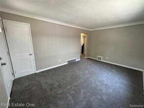 3162 Chestnut St in Dearborn, MI - Building Photo - Building Photo