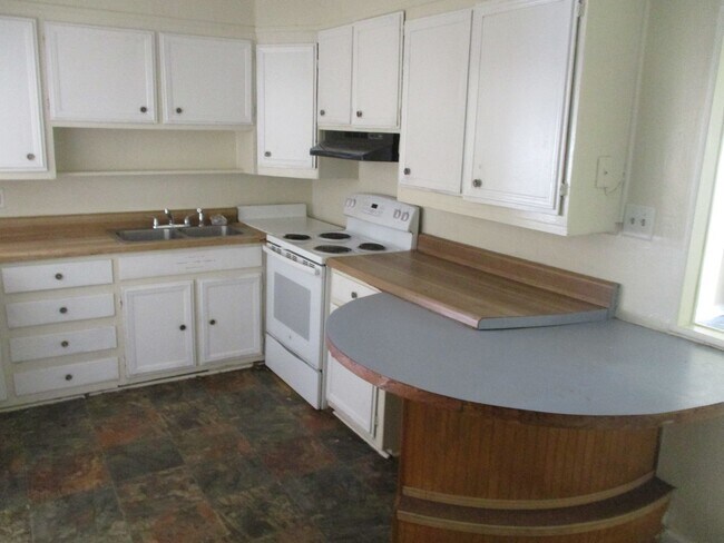 2306 Gail Ave in Albany, GA - Building Photo - Building Photo