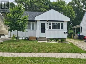 475 Hurontario St in Collingwood, ON - Building Photo