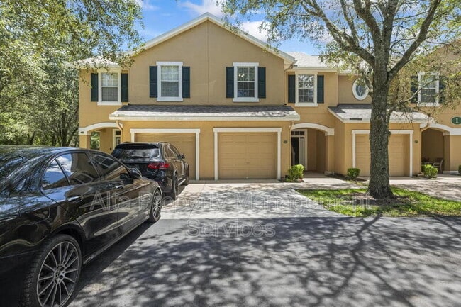 5260 Collins Rd in Jacksonville, FL - Building Photo - Building Photo