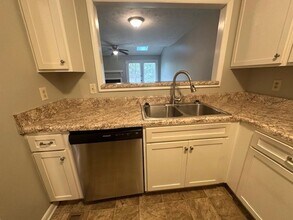 1190 Wrenwood Ct in Fayetteville, NC - Building Photo - Building Photo