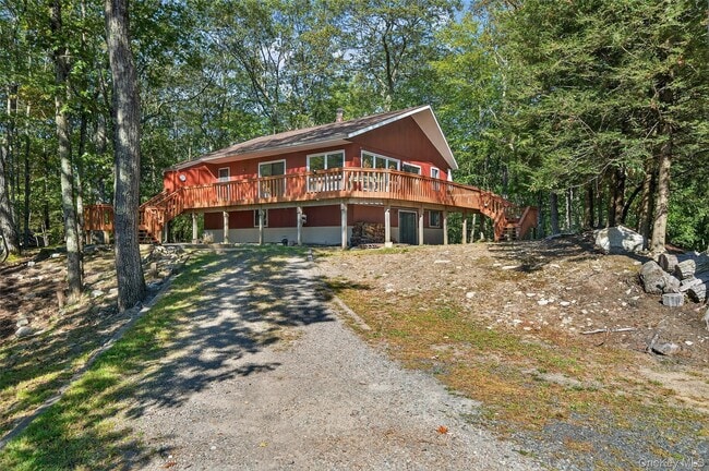 75 Pebble Path in Rock Hill, NY - Building Photo - Building Photo