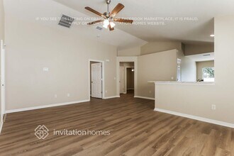 5723 Tanagerlake Rd in Fish Hawk, FL - Building Photo - Building Photo