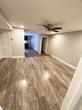 505 Kedron Ave, Unit A in Folsom, PA - Building Photo - Building Photo