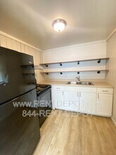 1102 Washington Ave in Evansville, IN - Building Photo - Building Photo