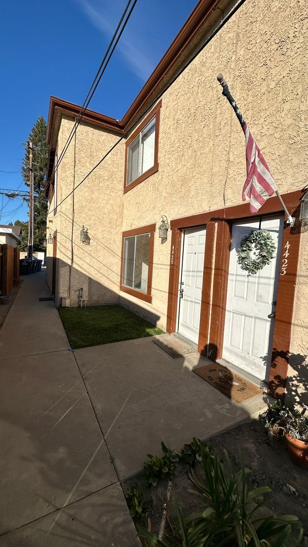 4421-4427 Farquhar Ave in Los Alamitos, CA - Building Photo - Building Photo