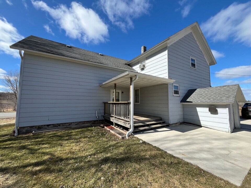 N676 Hwy K/Q Hwy, Unit #3 in Merrill, WI - Building Photo
