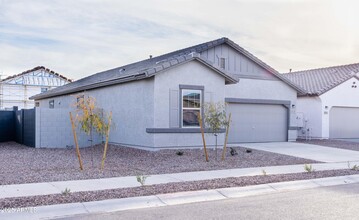 5727 Moody Trl in Phoenix, AZ - Building Photo - Building Photo