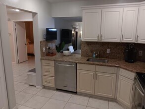 13125 Chadwick Ct in Wellington, FL - Building Photo - Building Photo