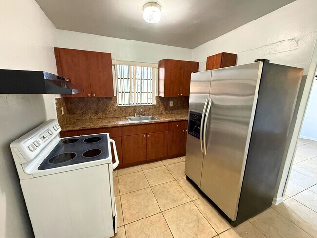 20520 NW 24th Ct in Miami Gardens, FL - Building Photo - Building Photo