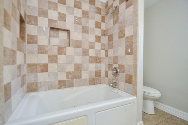 property at 4710 15th St