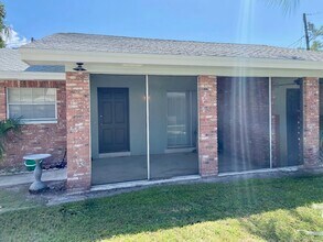 155 New York Ave, Unit A in Dunedin, FL - Building Photo - Building Photo