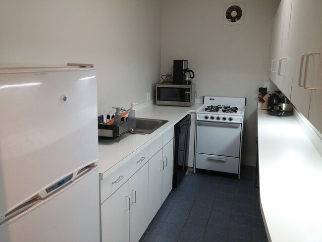 property at 1000 Memorial Dr