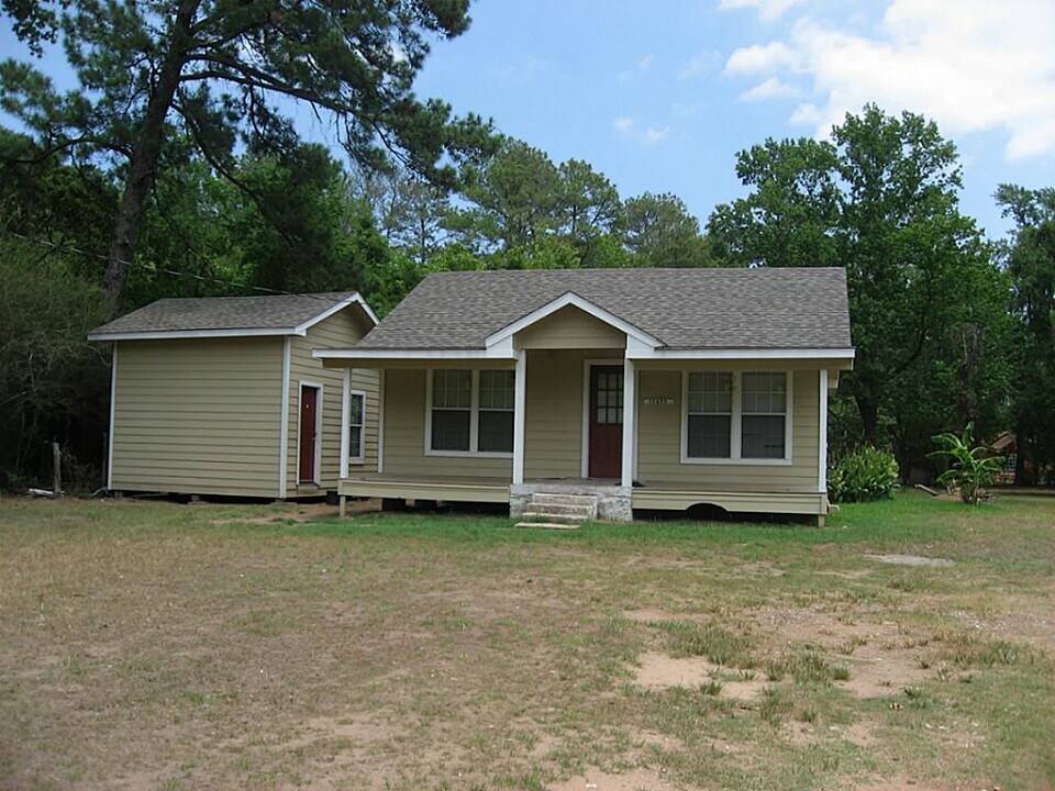 13629 Wigginsville Rd in Conroe, TX - Building Photo