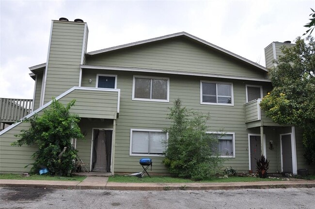 property at 10810 Topperwein Dr