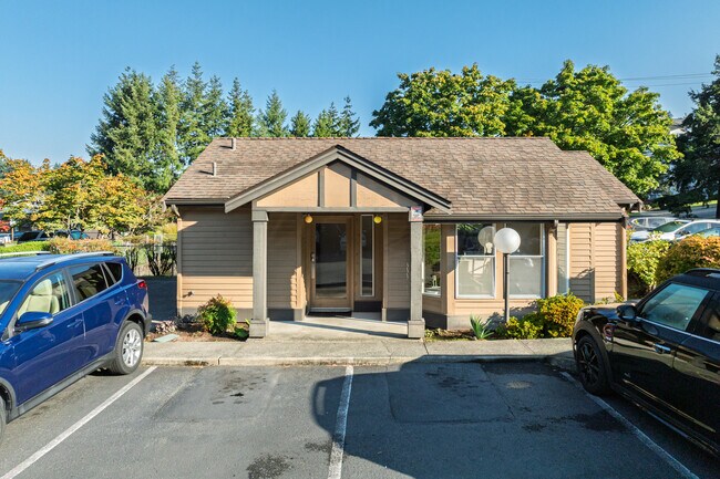 Coal Creek Condos in Newcastle, WA - Building Photo - Building Photo