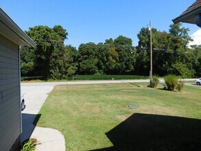305 Gibbs Rd in New Bern, NC - Building Photo - Building Photo
