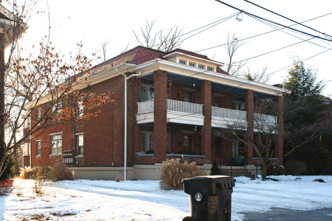 The Vernon in Louisville, KY - Building Photo - Building Photo